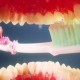 Comment le brossage soigneux des dents, contribue au maintien d'une bonne audition